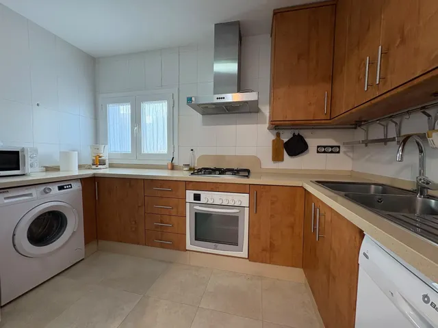 Fantástica finca rústica con 3.000 m2 de parcela en alahurín de la torre — 7