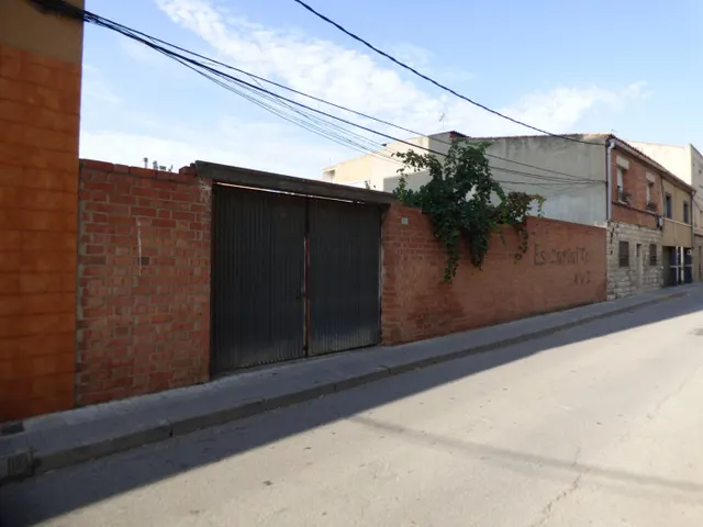 Espectacular Solar en B. de la Paz, vilanova del cami de 240m2. — 4