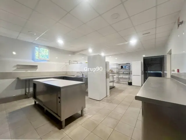 FINCA EN VENTA EN PUIGVERD DE LLEIDA  Un espacio excepcional con infinitas posibilidades, a solo 10 minutos de Lleida — 4