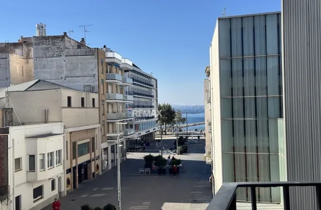 Roses Centro | Apartamento de obra nueva con vistas al mar a - foto 4