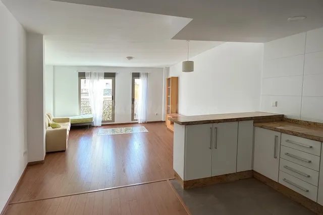 ALG223 - PISO DE 130M2 EN LA CALLE ARBRES DE ALGEMESÍ - foto 2