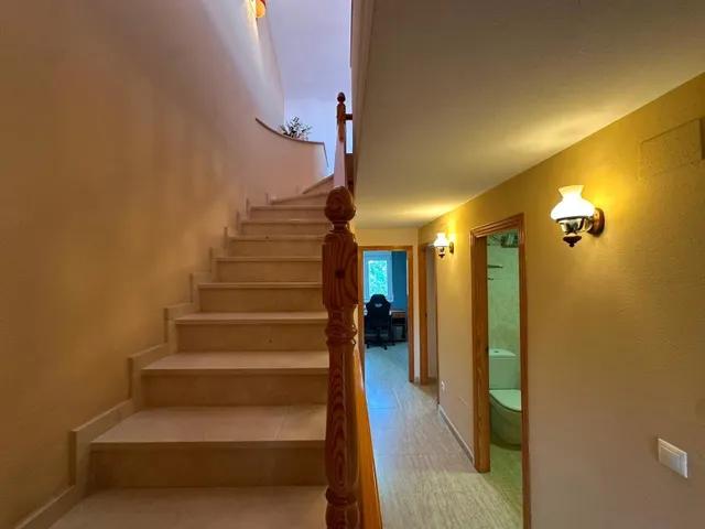 Chalet adosado en ciudad jardín — 32