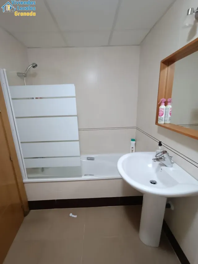 Estupendo apartamento en Campus de la Salud — 14