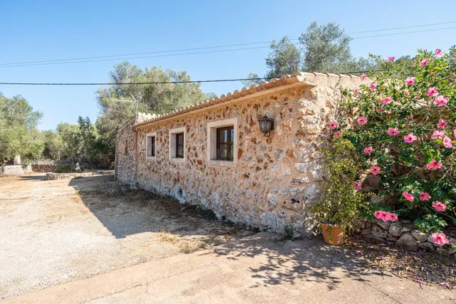 Villa de campo con piscina privada y casa de invitados . — 33