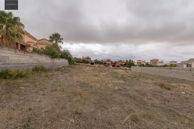 VENTA DE PARCELA EN LA URBANIZACIÓN CAÑADAS DEL PARQUE — 22
