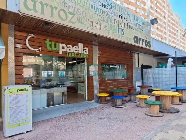 OCASIÓN: CASA DE COMIDAS EN PLENO FUNCIONAMIENTO EN CULLERA 