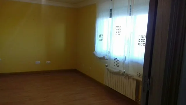 Urbis te ofrece un chalet independiente en venta en La Vellés, Salamanca. — 15
