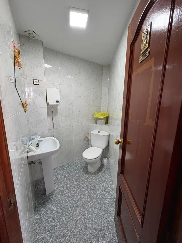 Oportunidad Única: Local Comercial con Vivienda en Planta Primera! — 6
