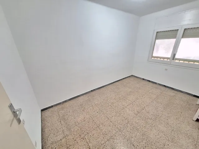 PIS  A VILANOVA DEL CAMÍ — 14