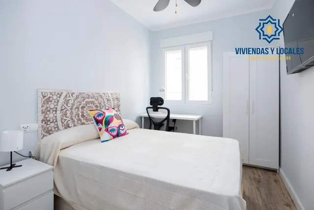 Piso reformado en zona Zaidin — 16