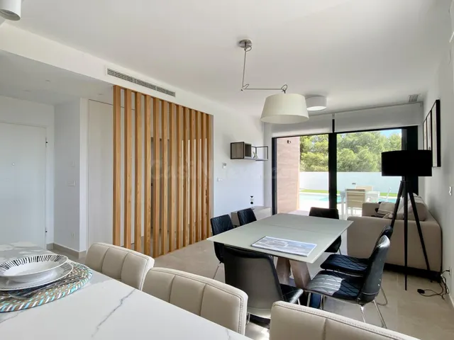 CHALET DE LUJO CON PISCINA, VISTAS AL MAR Y SOLÁRIUM PRIVADO — 5