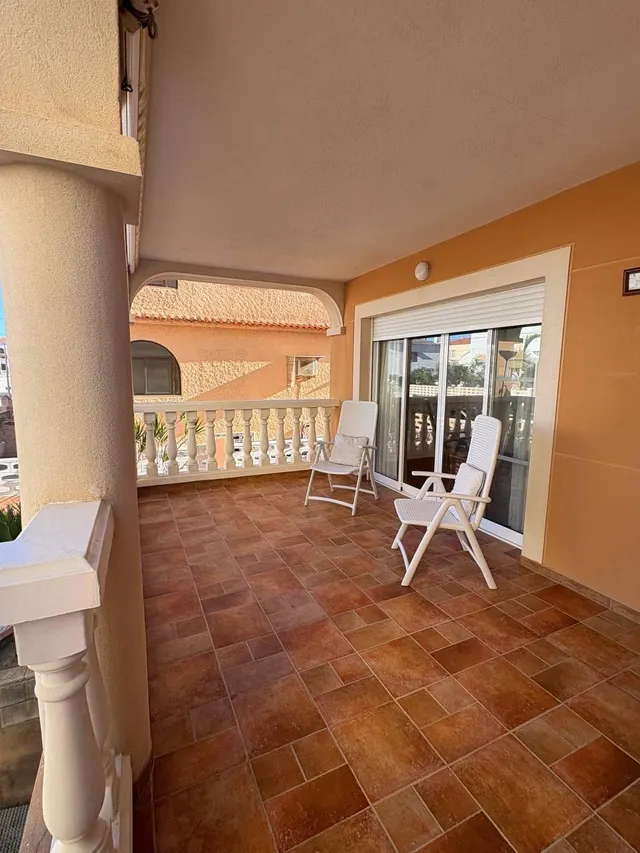 Chalet pareado con vistas al mar en Playa del Rey: un hogar junto al Mediterráneo para todo el año — 8