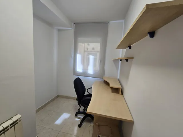 Piso impecable amueblado 4 hab — 37