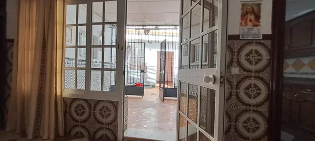 Amplia vivienda con terrazas y azotea privada en Brenes, a solo 20 minutos de Sevilla!! — 12
