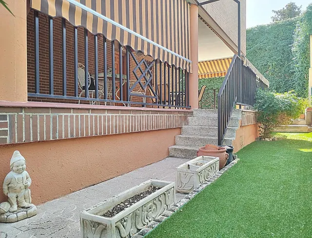 Esta casa no trata sólo de metros cuadrados.... ¡ ES EL GRAN ESCENARIO DE TU VIDA ! — 5