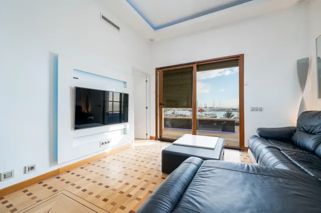 Impresionante piso en Paseo Maritimo — 5