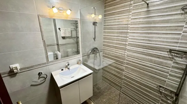 Exclusivo Piso en Primera Línea de Playa con Vistas al Mar en Valdelagrana (El Puerto de Santa María) | Ref: DLR00267 — 30