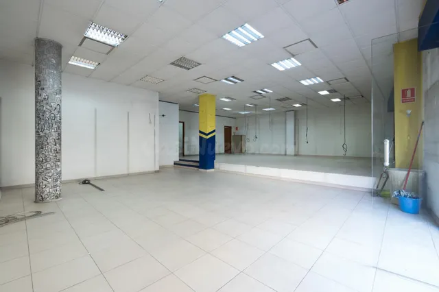Local comercial 151m² en venta - Poble Nou - Olivar Gran — 5