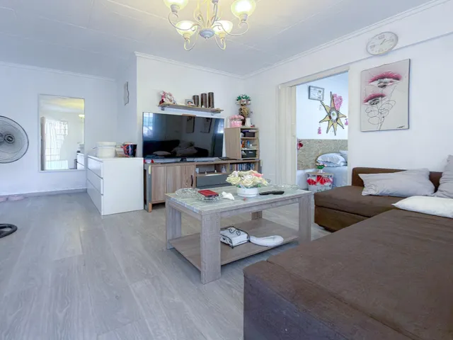 ESTUPENDO BUNGALOW DE PLANTA BAJA TOTALMENTE REFORMADO CON G - foto 3