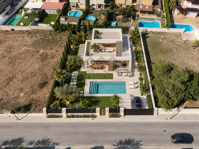 PARCELA URBANA DE 696 m2 EN MONTE COLORADO — CREA EL CHALET QUE IMAGINAS — 4