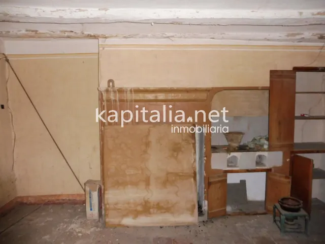 Casa a la venta en La Vila de Ontinyent. — 29