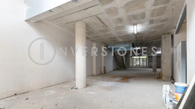 Local comercial 476m² en alquiler - Fort Pienc — 23