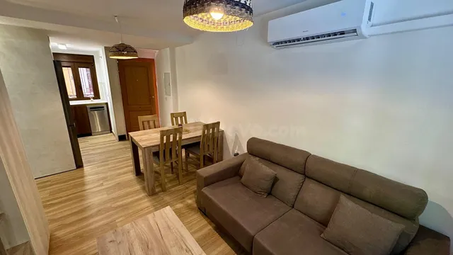 ¡Estrena vivienda! Apartamento moderno reformado con plaza d - foto 4