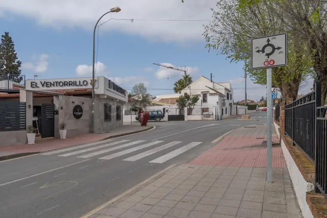 Parcela urbana de 985 m2 en Cúllar Vega (El Ventorrillo) — 4
