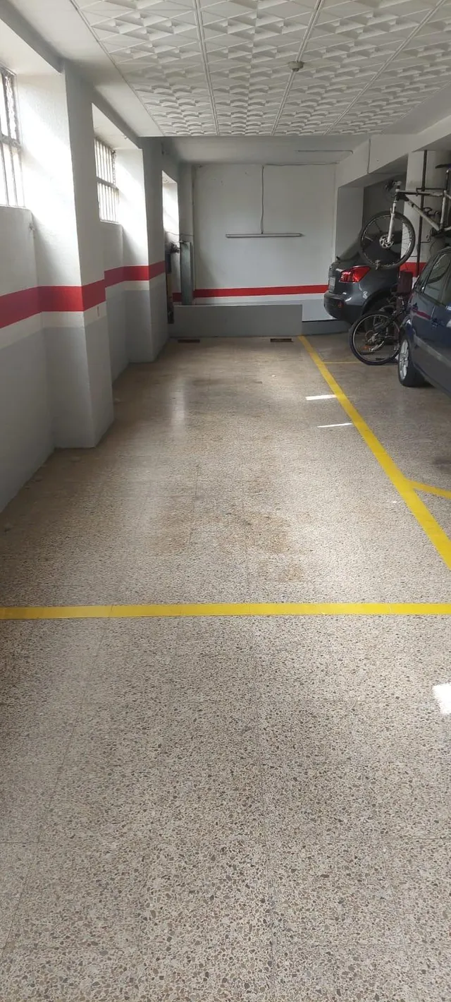 PLAZA DE APARCAMIENTO DOBLE EN VENTA EN MANRESA (PL.LA REFORMA) — 2