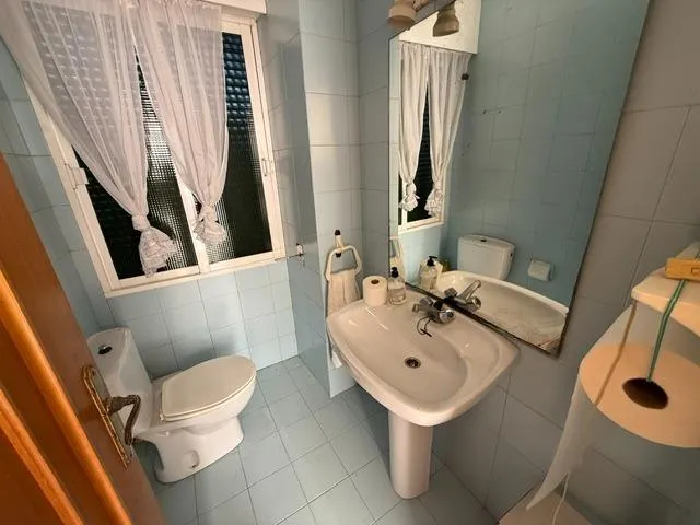 VENTA FINCA 9.000 M2. EN LA ARBOLEJA, CON CASA, PISCINA Y TERRENO CON FRUTALES, NECESITA REFORMA. — 9