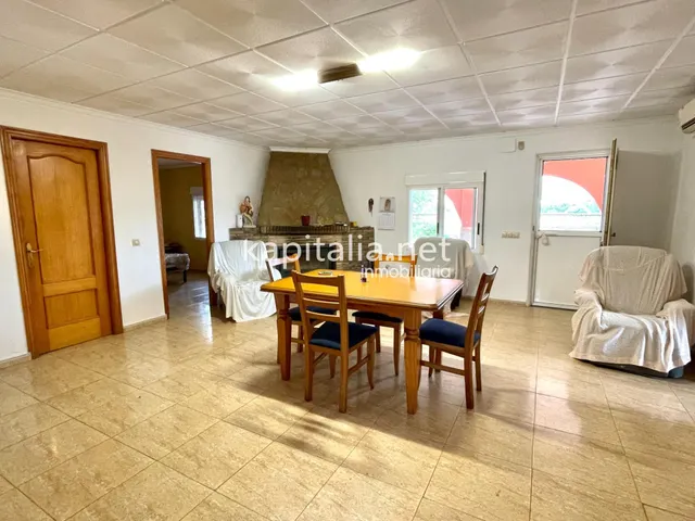 Casa de campo a la venta en Ontinyent. — 6