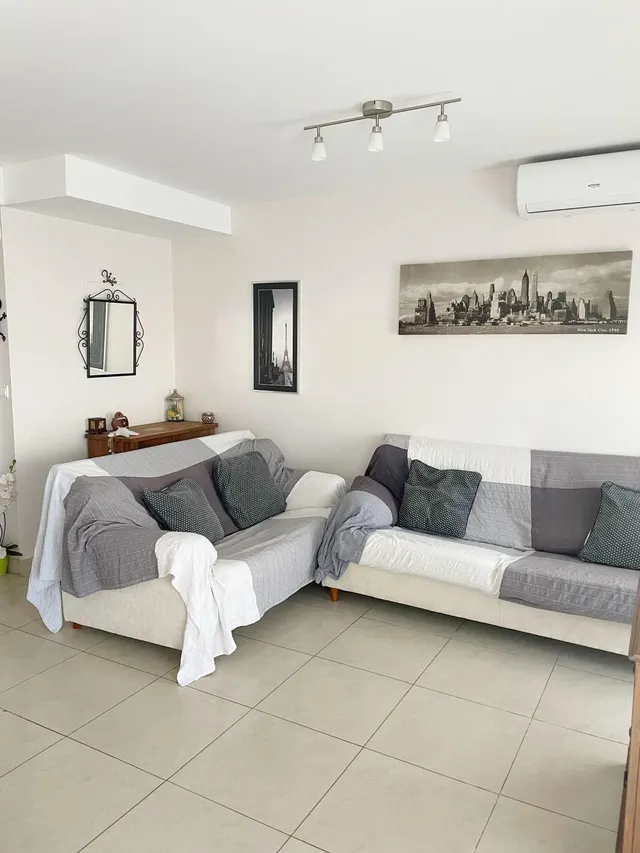 Alquiler temporal de apartamento Dúplex cerca de la Playa — 2