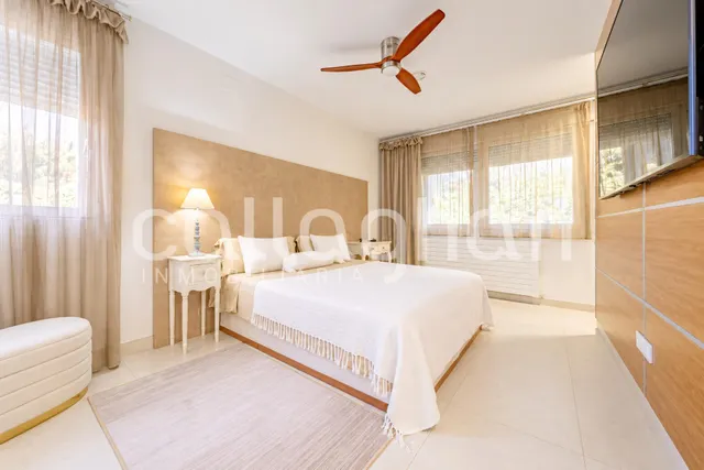 Exclusiva vivienda en Cruz de Gracia: elegancia, amplitud y privacidad — 14