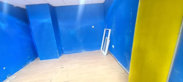 ++Alquiler de local comercial de 76m2 en molina de segura centro++ — 2