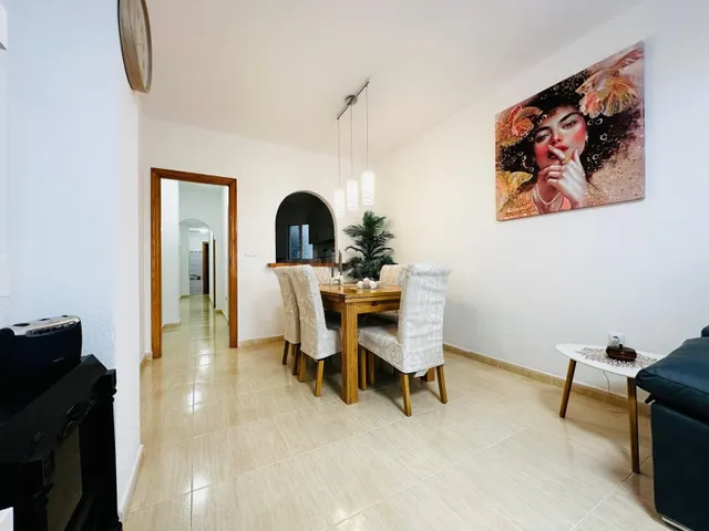 Apartamento reformado con vistas al mar y licencia turística en Playa del Cura — 5
