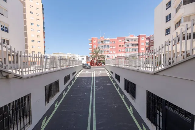 Piso en venta en zona Mesa y López — 30
