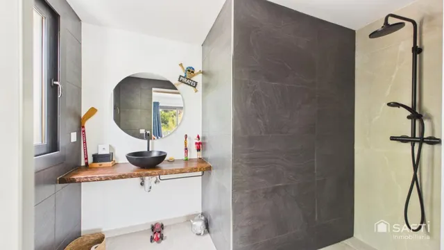 Algunas casas se visitan… otras se sienten — 10