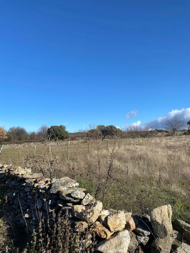 Terreno urbano cercano a Pedraza - foto 4