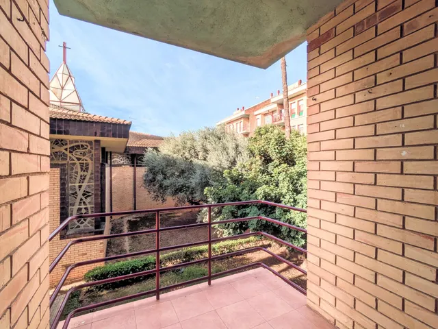 Piso en venta en campredó con balcones, terraza y plaza de parking — 10