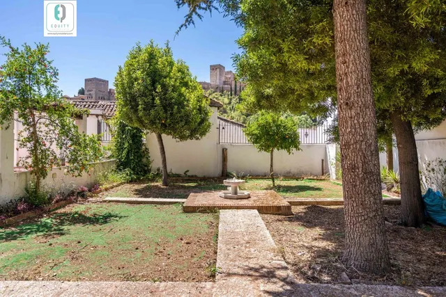 ESPECTACULAR CHALET CON VISTAS ÚNICAS A LA ALHAMBRA — 36