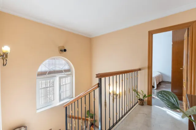Casa en esquina en venta en Las Gabias — 25