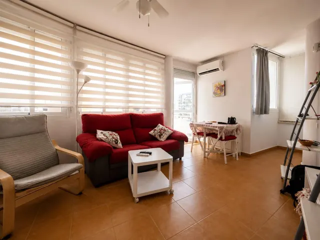 Vivienda en Alquiler de SEPTIEMBRE a JUNIO: Oportunidad Única en el Corazón de Torremolinos — 5