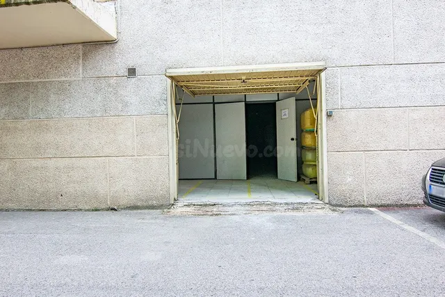 Local en venta en calle de María Tubau, 4, Madrid - foto 3