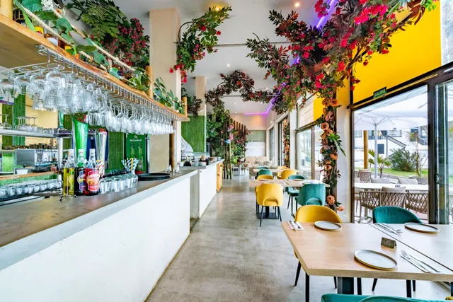 Traspaso restaurante en primera línea del mar