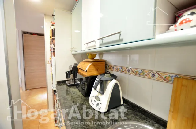 REFORMADO, BONITO Y EXTERIOR CON ASCENSOR Y PARKING, TOTALMENTE AMUEBLADO — 9