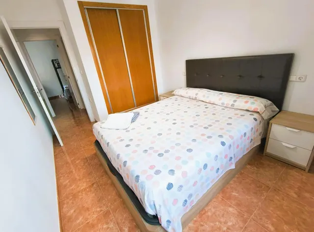 VENTA DE EXCLUSIVO BUNGALOW ÁTICO CON ESPECTACULAR TERRAZA — 25