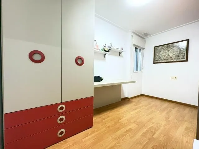 Piso 3 habitaciones en venta - Avenida libertad — 15