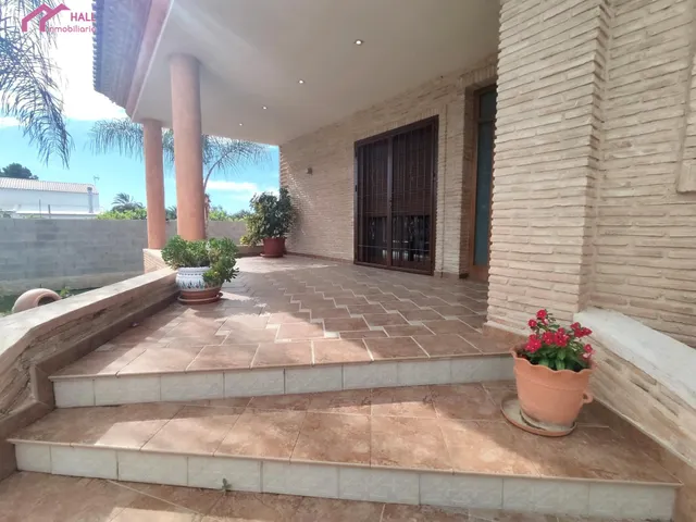 LUJOSO CHALET INDEPENDIENTE EN VENTA EN EL RAAL — 10