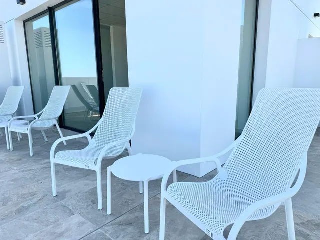 Apartamentos en venta en plena calle mayor de Pilar de la Horadada con licencia turistica — 48