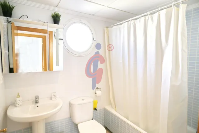 Tu apartamento junto al mar en Guardamar | Terraza, piscina, garaje y trastero | 184.900€ — 24